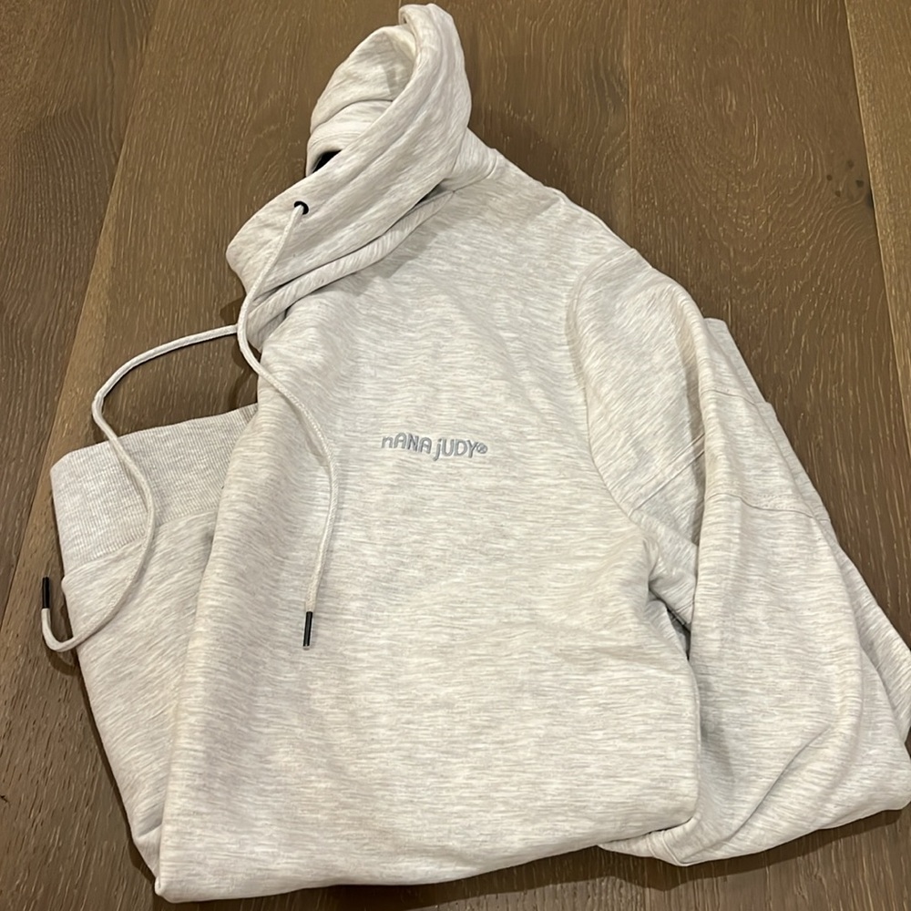 nANA judy Light Gray Pullover